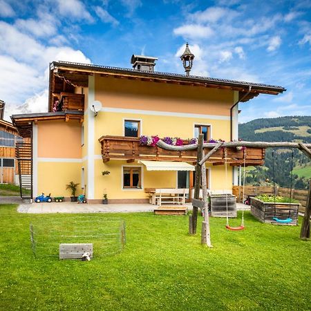 Brennergut Ferienwohnung Am Bauernhof มึลบาค อัม โฮคเคอนิก ภายนอก รูปภาพ